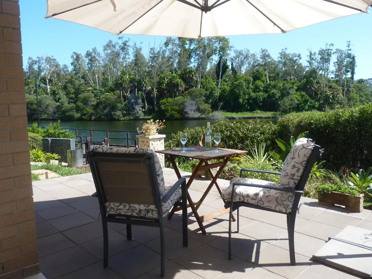 Serenity On The Lake - Maroochydore Apartamento 0*,  Australia