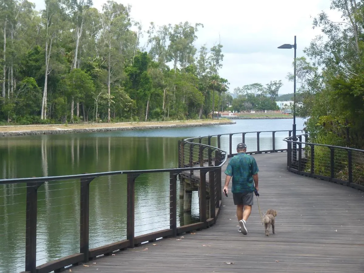 Habitación en casa particular Serenity On The Lake - Maroochydore Apartamento Australia